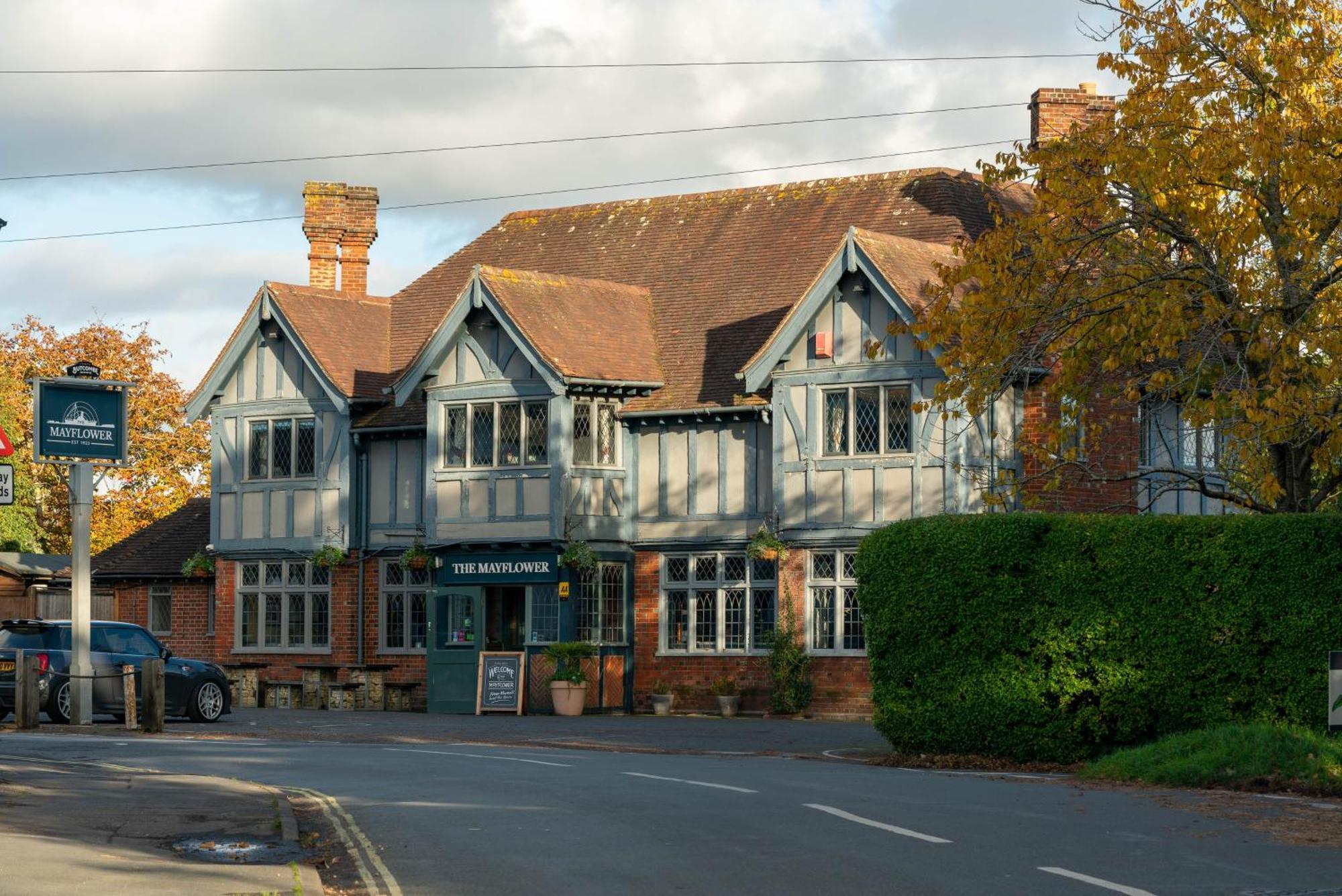 The Mayflower Lymington Esterno foto