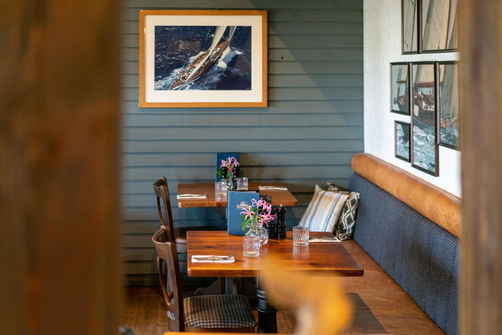 The Mayflower Lymington Esterno foto