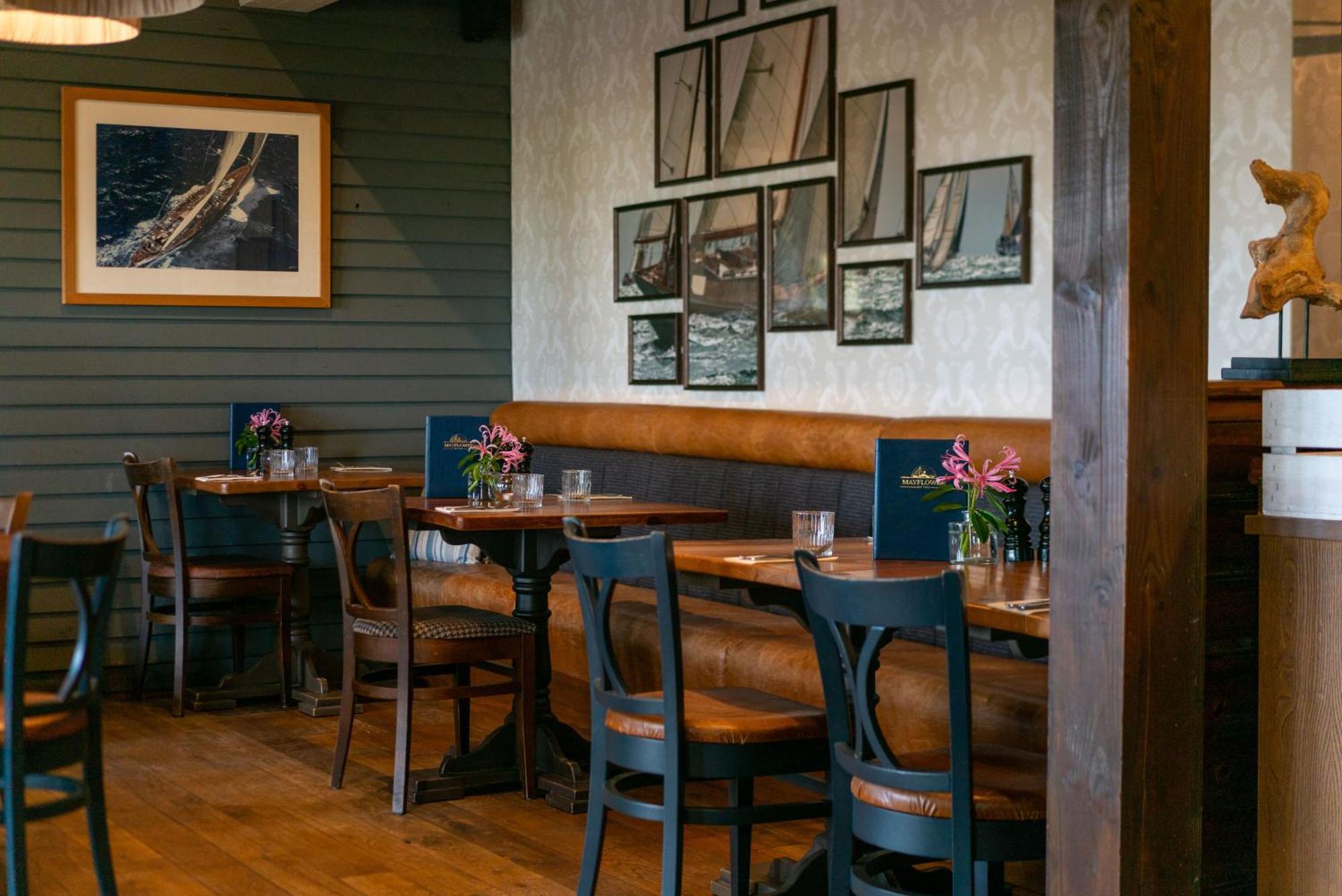 The Mayflower Lymington Esterno foto